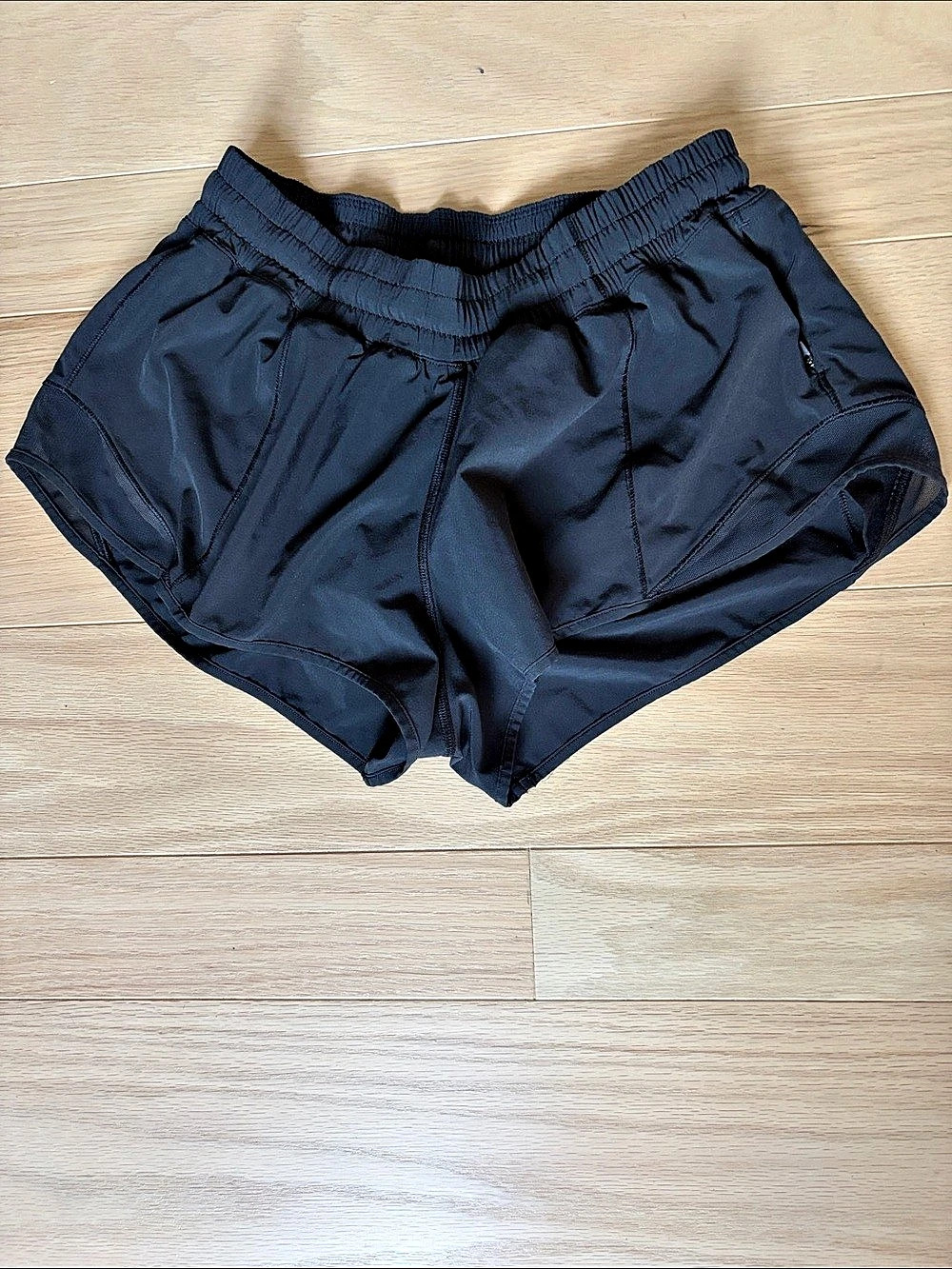 Lululemon Tracker Short Women's Athletic Shorts Black Size 8 Regular